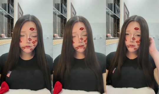 glinh.cindy TikTok Live — Aug 23, 2026, 3:06 PM