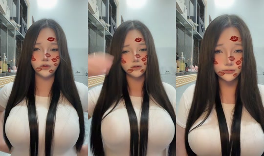 glinh.cindy TikTok Live — Oct 2, 2026, 3:19 PM