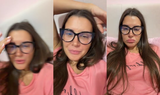 greta_g25 TikTok Live — Oct 1, 2026, 11:54 PM