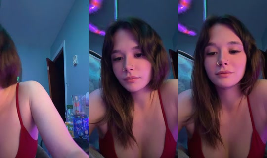 grey_maeva TikTok Live — Oct 1, 2026, 4:20 AM