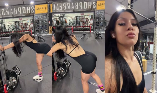halaleee TikTok Live — Aug 24, 2026, 4:03 AM