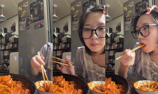 hee_heee_heeee__ TikTok Live — Oct 7, 2026, 2:46 PM