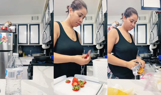 helen141990 TikTok Live — Oct 1, 2026, 11:11 AM
