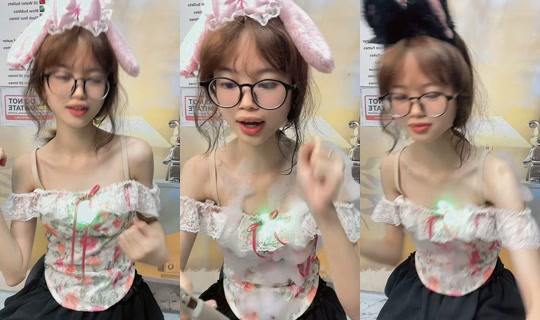 helenalyric7 TikTok Live — Aug 22, 2026, 12:07 PM