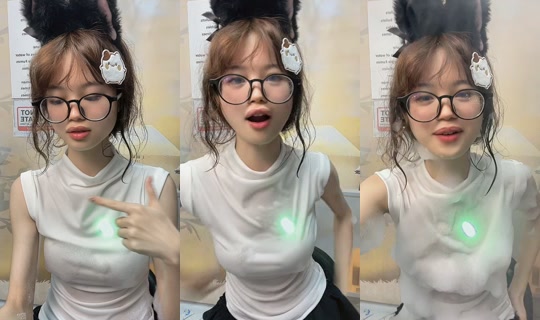 helenalyric7 TikTok Live — Aug 22, 2026, 2:20 PM