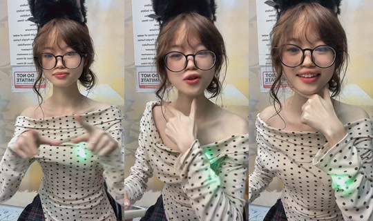 helenalyric7 TikTok Live — Aug 22, 2026, 4:22 PM
