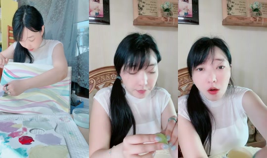 hey_syeon TikTok Live — Oct 4, 2026, 2:48 AM