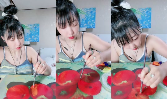 hey_syeon TikTok Live — Oct 5, 2026, 9:09 AM
