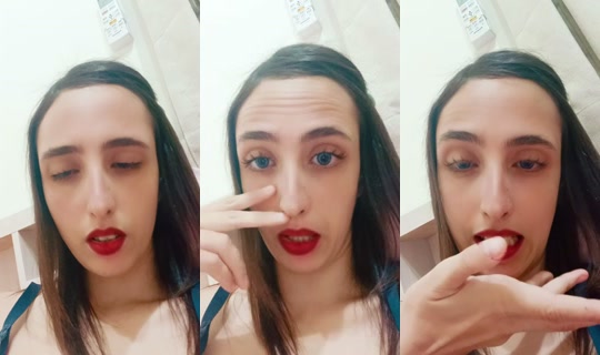 heyitsfeng1998 TikTok Live — Aug 28, 2026, 1:21 PM