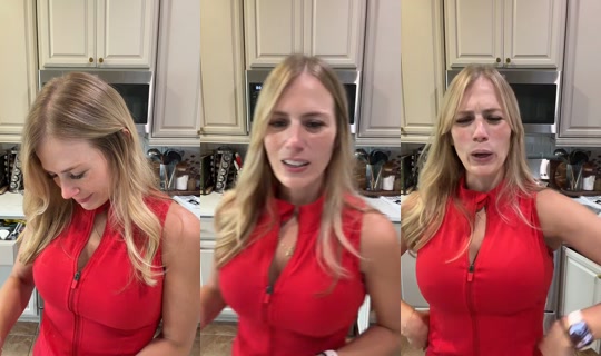 heyitsnicole_22 TikTok Live — Sep 1, 2026, 10:00 PM