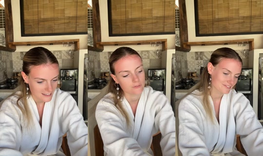 holl_005 TikTok Live — Oct 4, 2026, 2:27 AM