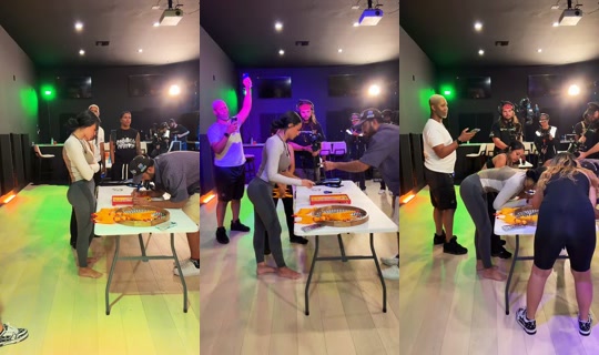 hollyster8 TikTok Live — Oct 8, 2026, 6:24 PM