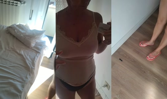 hotwife10 TikTok Live — Aug 31, 2026, 7:22 AM