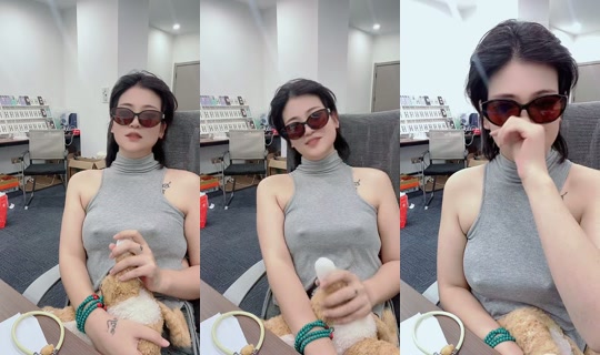 hsinsi3 TikTok Live — Aug 23, 2026, 6:19 PM