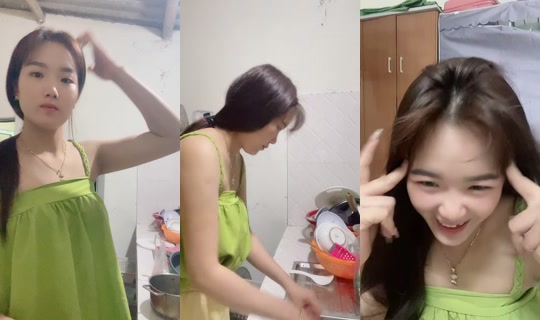 huong_linh97 TikTok Live — Aug 29, 2026, 12:50 PM