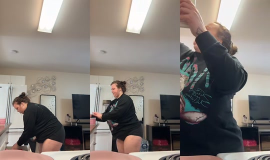 hustlebarbie3 TikTok Live — Aug 31, 2026, 10:17 PM