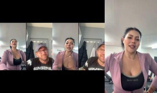 iam_st TikTok Live — Oct 1, 2026, 2:40 AM