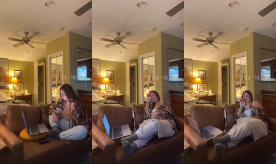 iamfarah888 TikTok Live — Oct 3, 2026, 12:00 AM