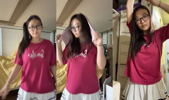 icecream_girl62 TikTok Live — Oct 6, 2026, 12:27 PM