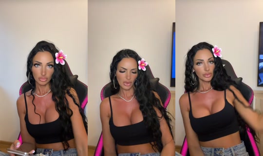 ich_klaudia TikTok Live — Aug 24, 2026, 5:24 PM