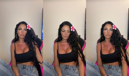 ich_klaudia TikTok Live — Aug 24, 2026, 6:14 PM
