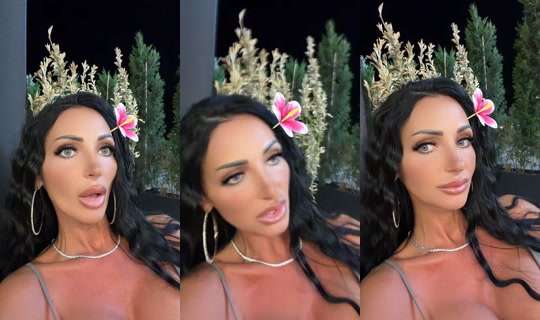 ich_klaudia TikTok Live — Aug 24, 2026, 6:44 PM