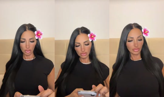 ich_klaudia TikTok Live — Aug 26, 2026, 4:06 PM