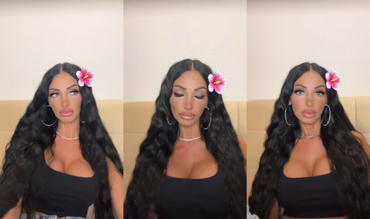 ich_klaudia TikTok Live — Aug 29, 2026, 4:28 PM