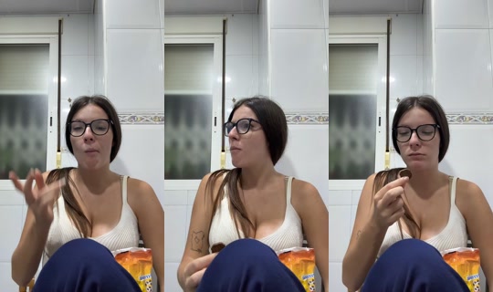 iissaaa_bl TikTok Live — Sep 26, 2026, 10:30 PM