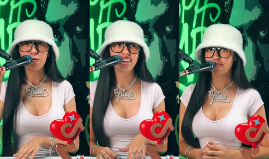 imdjlivia TikTok Live — Aug 30, 2026, 6:25 AM
