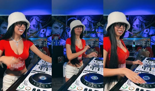 imdjlivia TikTok Live — Oct 7, 2026, 10:11 PM