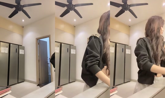 iniiiflo TikTok Live — Sep 29, 2026, 2:02 PM