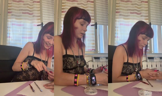 insane.lilii TikTok Live — Aug 23, 2026, 4:49 PM