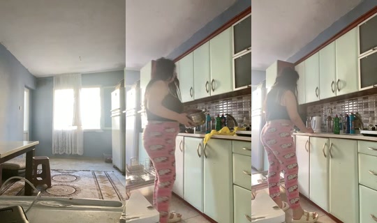 iremizmir00 TikTok Live — Oct 4, 2026, 5:32 AM