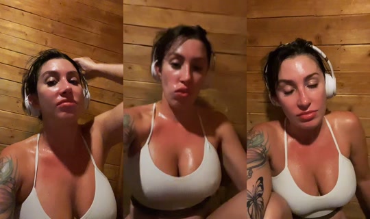 italian_barbie99 TikTok Live — Sep 25, 2026, 1:19 PM