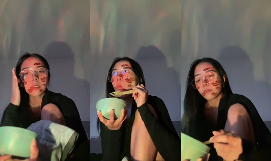 its.iinaaa TikTok Live — Oct 4, 2026, 4:59 PM