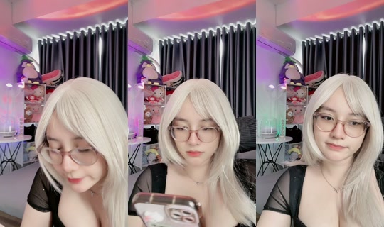 its.nyra.here TikTok Live — Sep 1, 2026, 5:52 AM