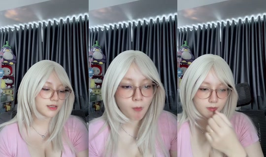its.nyra.here TikTok Live — Oct 2, 2026, 4:10 AM