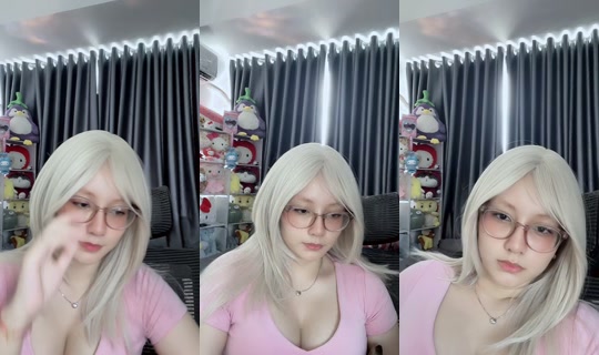 its.nyra.here TikTok Live — Oct 2, 2026, 5:01 AM