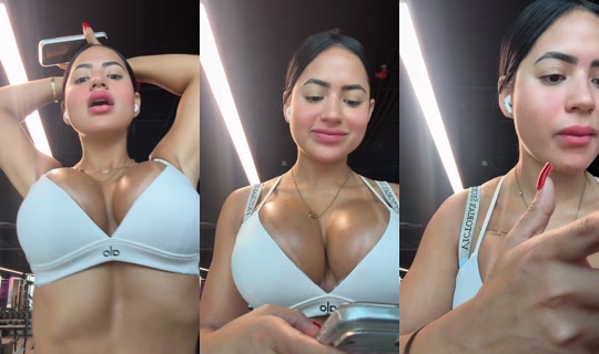 itsmajoam TikTok Live — Sep 27, 2026, 12:52 PM
