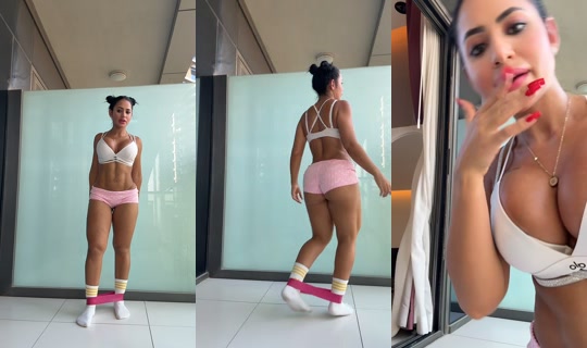 itsmajoam TikTok Live — Oct 7, 2026, 12:37 PM