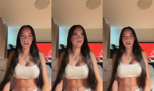 jadeskoupas TikTok Live — Aug 26, 2026, 10:21 PM