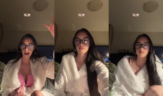 jadeskoupas TikTok Live — Sep 2, 2026, 7:25 AM