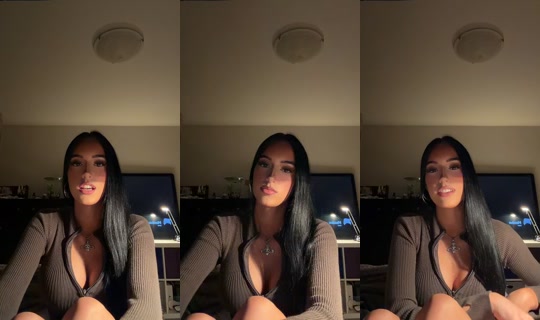 jadeskoupas TikTok Live — Oct 9, 2026, 4:30 AM