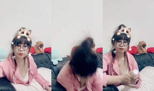 janangel.jj TikTok Live — Oct 3, 2026, 5:21 PM