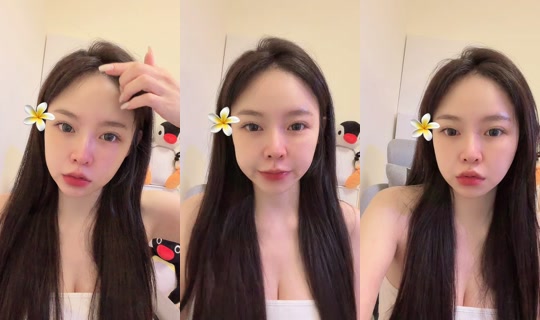 janejane887871 TikTok Live — Oct 3, 2026, 5:28 AM