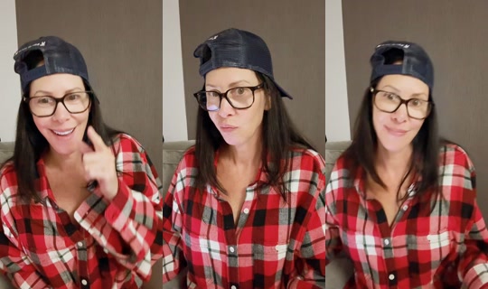 janjan123123123 TikTok Live — Aug 23, 2026, 1:37 AM