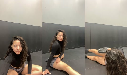 jaquislays TikTok Live — Aug 24, 2026, 9:43 PM
