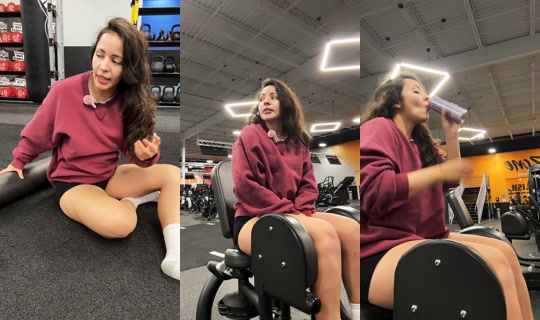jaquislays TikTok Live — Oct 1, 2026, 8:03 PM