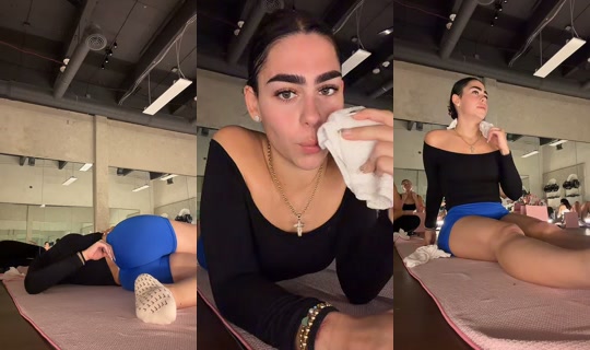 jasminemblanco TikTok Live — Oct 2, 2026, 2:31 PM